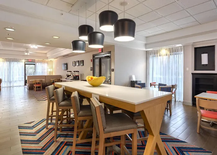 Hampton Inn Buffalo-South/I-90